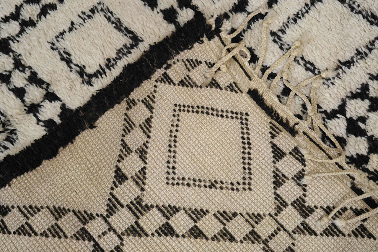 Moroccan Vintage Beni Ouarain Berber Carpet